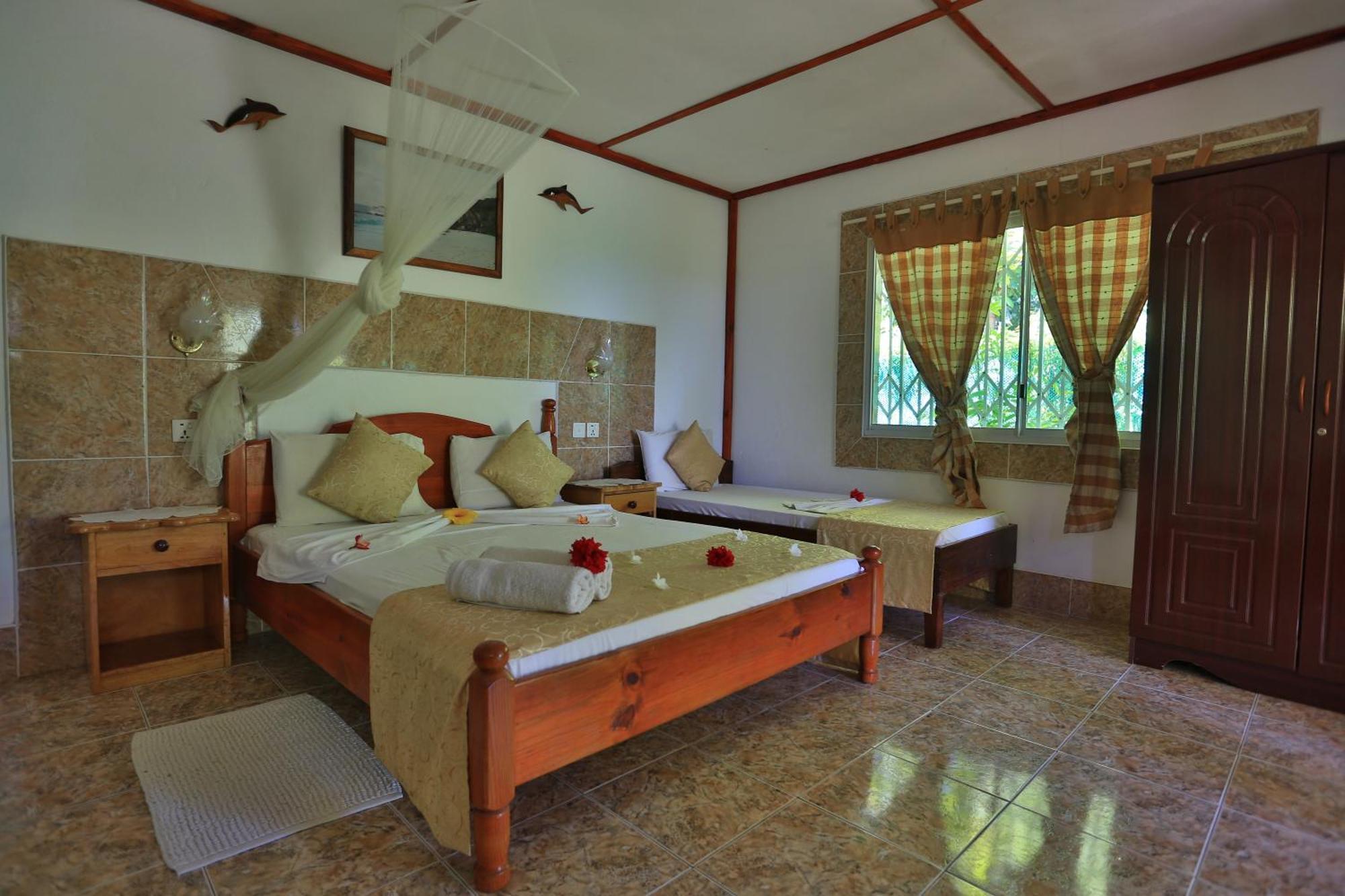 Rising Sun Guesthouse La Digue Habitación foto